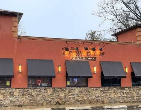 Brown Stone Bar & Grill — photo